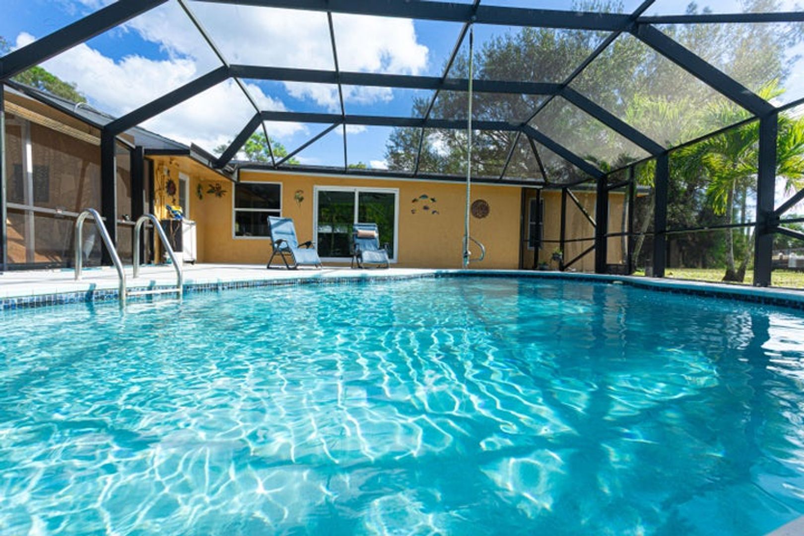 West Palm Beach House: 169 Armadillo Way