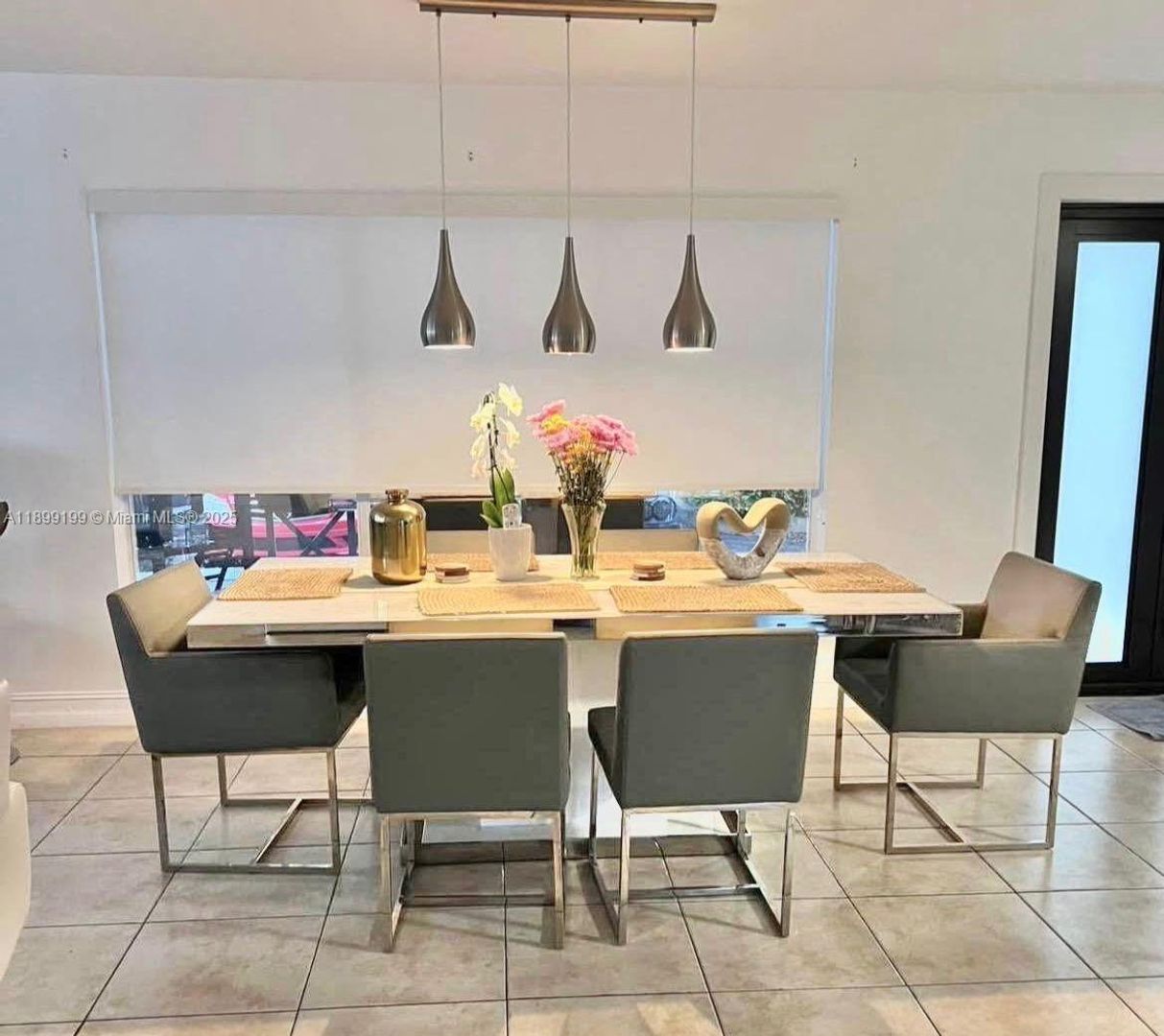 Miami House: 19410 NE 19th Avenue