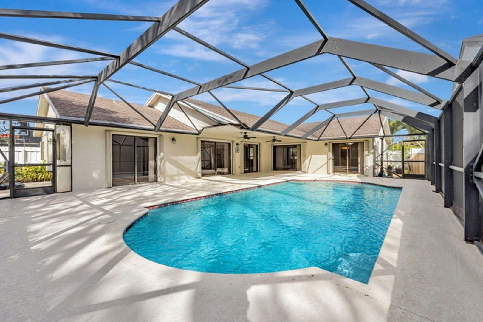 Boca Raton  (Unincorporated) House: 21356 Summertrace Circle