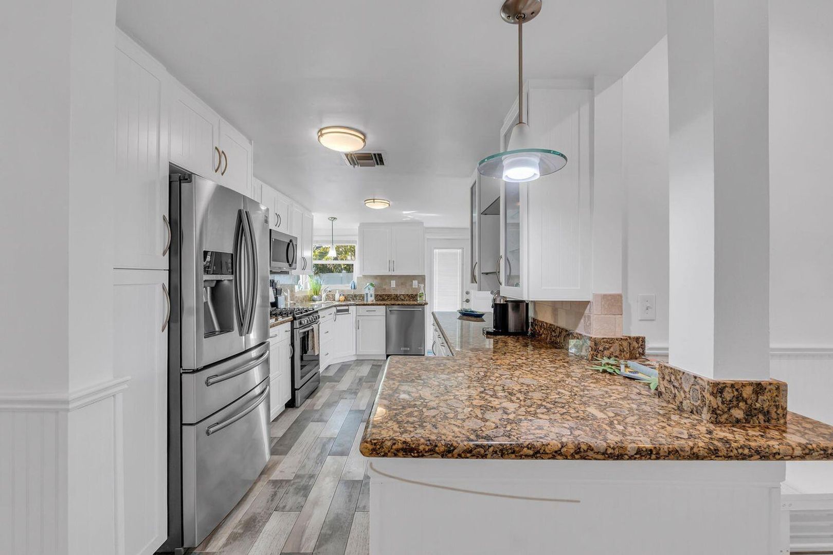 Boca Raton House: 530 NE 17th Street