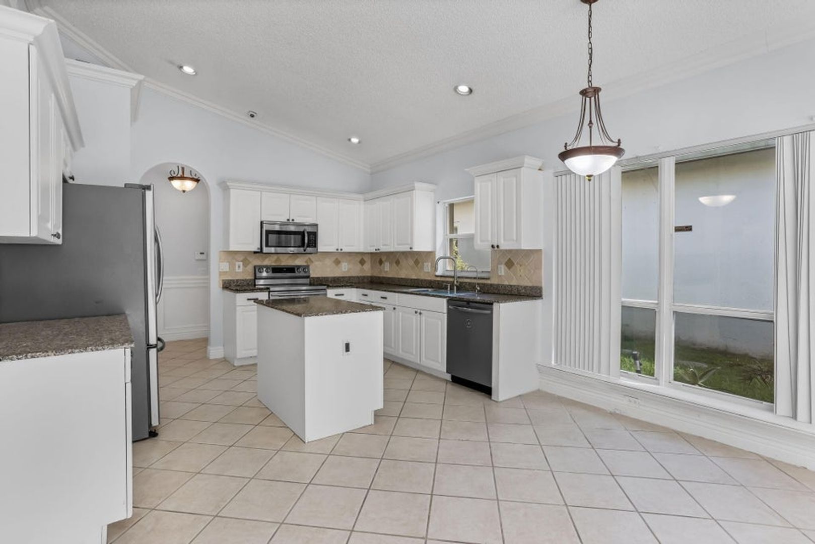 Boynton Beach House: 7607 Colony Lake Drive