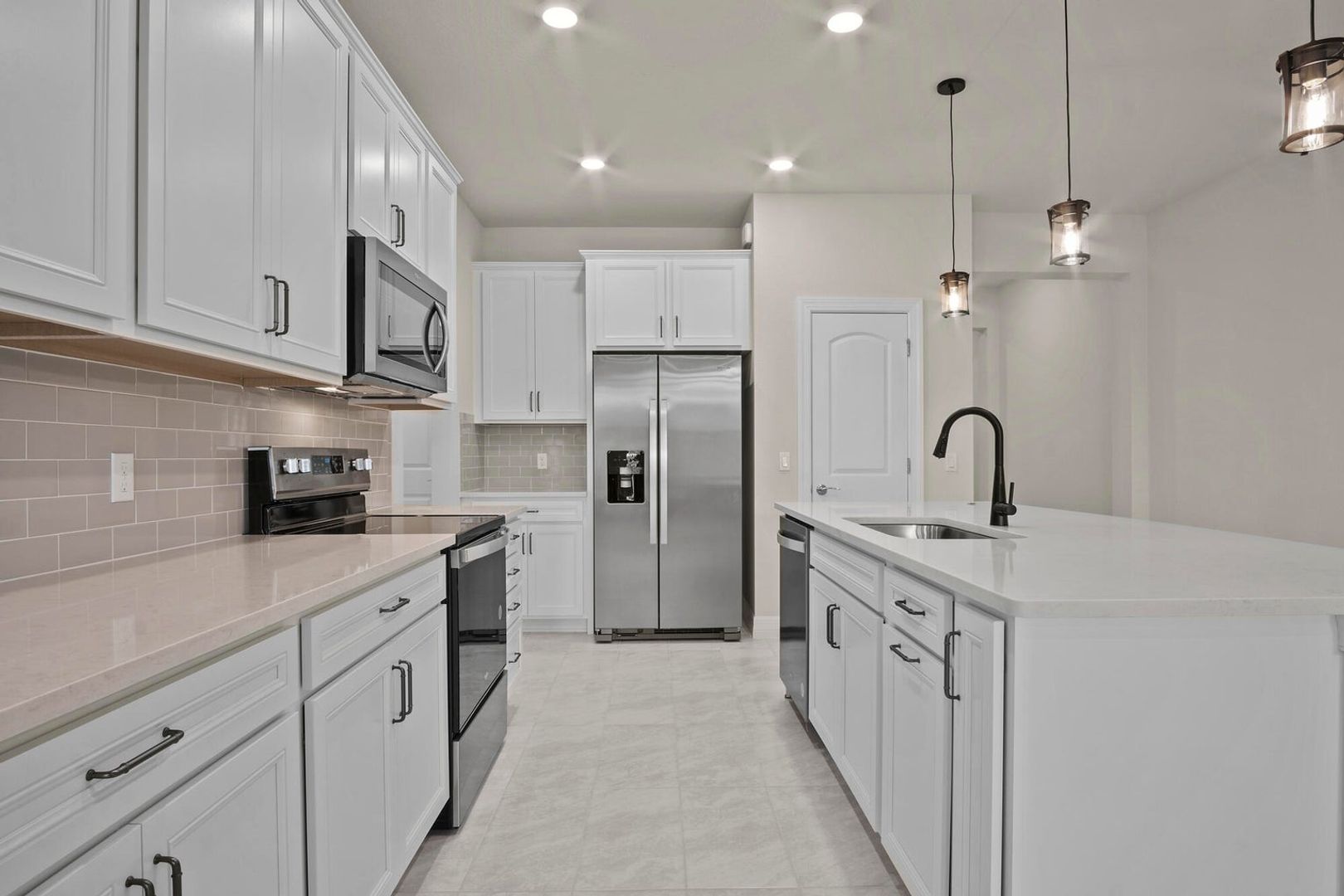 Lake Worth House: 4837 Chantilly Road