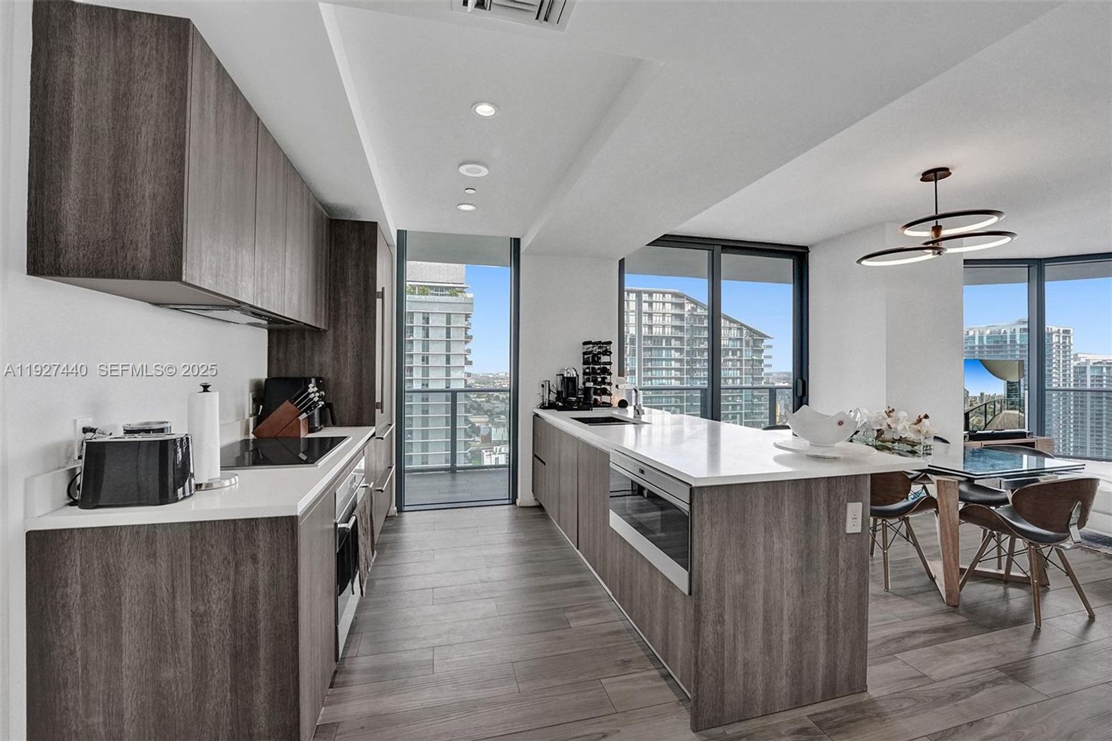 Miami House: 801 S Miami Avenue 4209