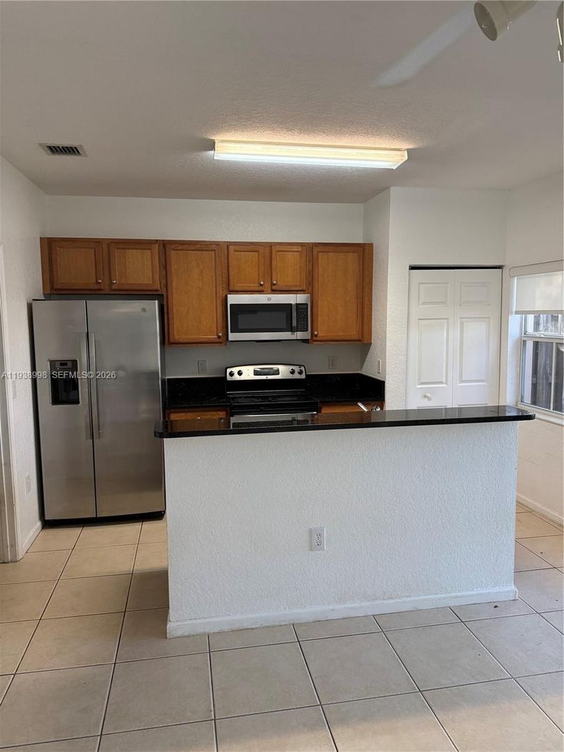 Miramar House: 12260 SW 27th Street 1303
