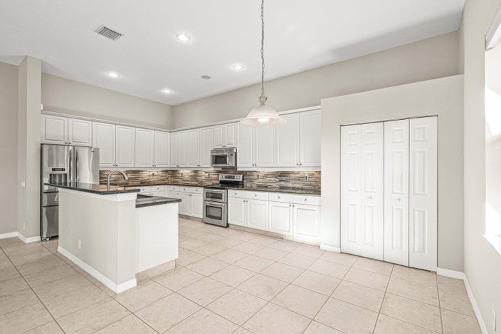 Weston House: 1366 Crossbill Court