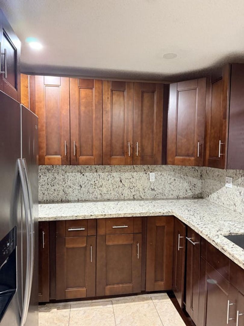 Coral Springs House: 1432 NW 93rd Terrace