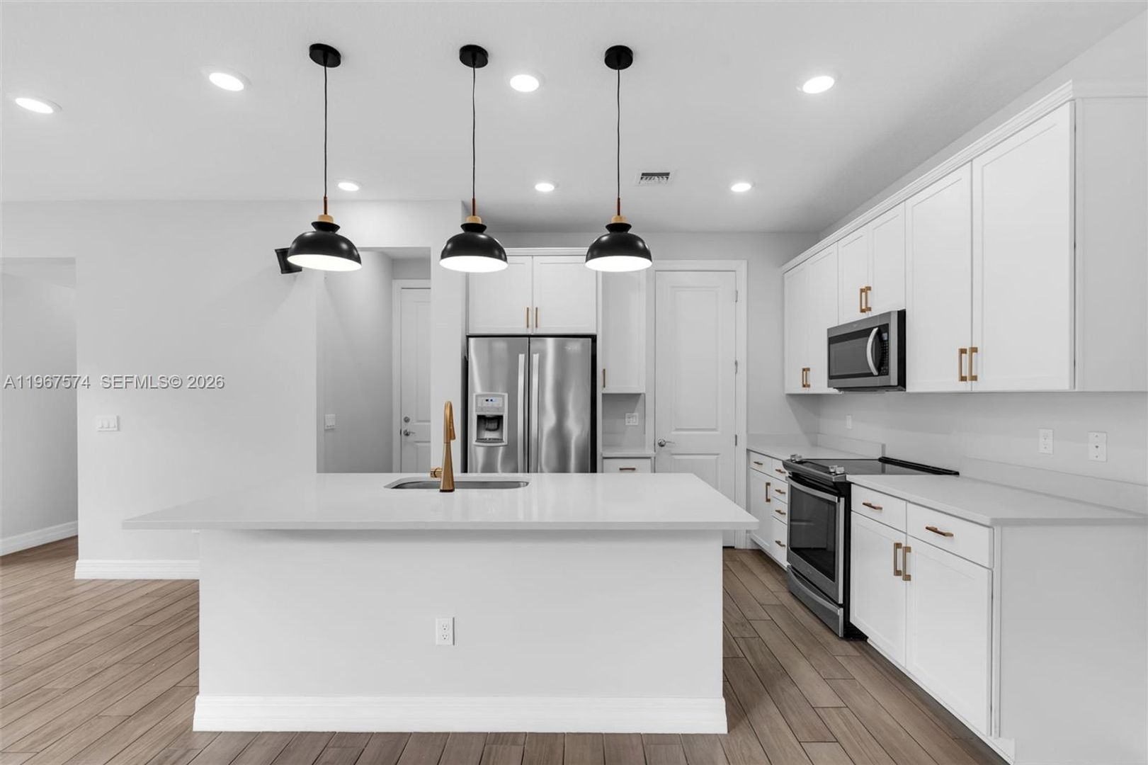 Hollywood House: 1595 Evergreen Terrace