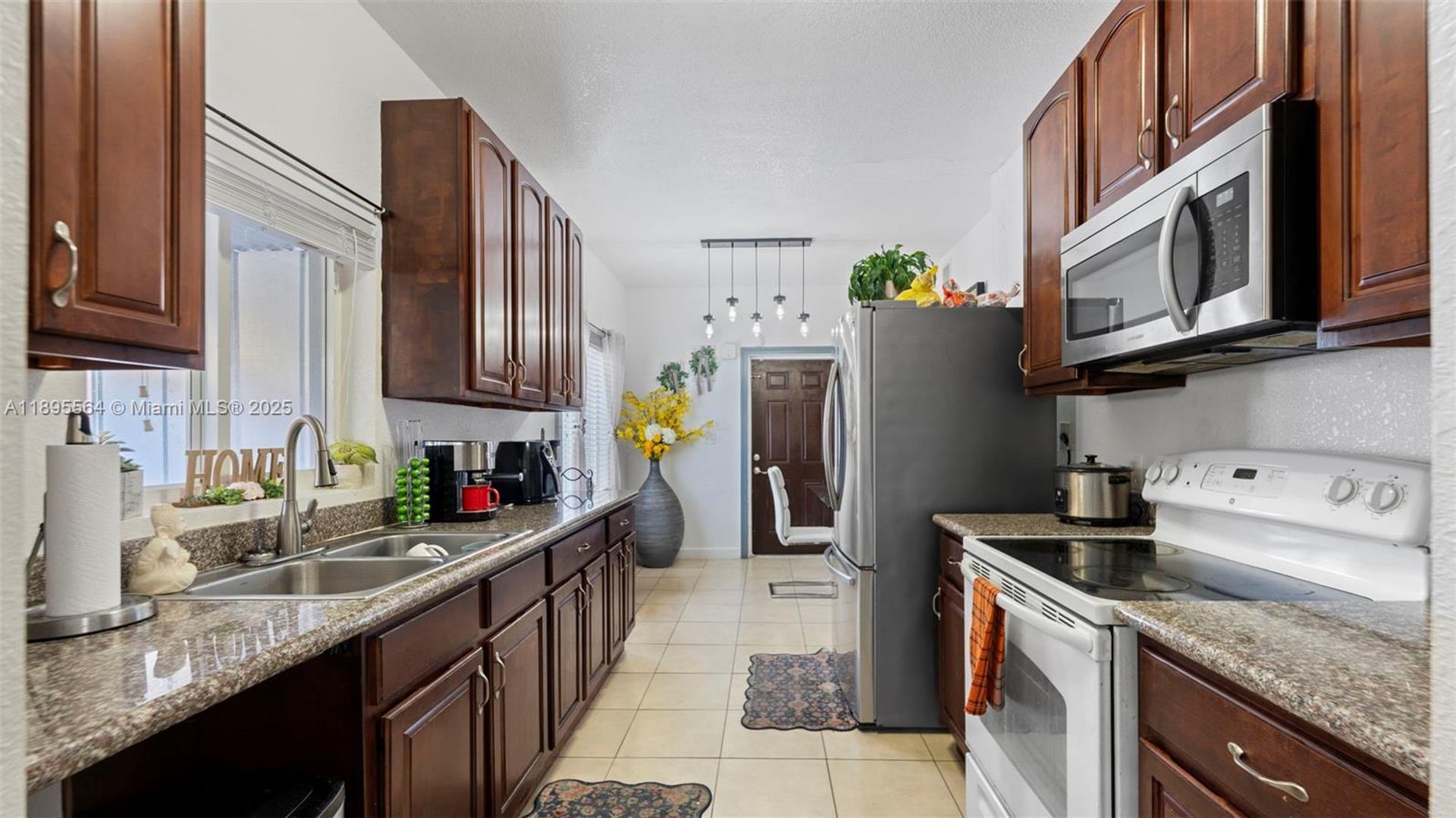 Miami House: 3109 NW 64 Street 0