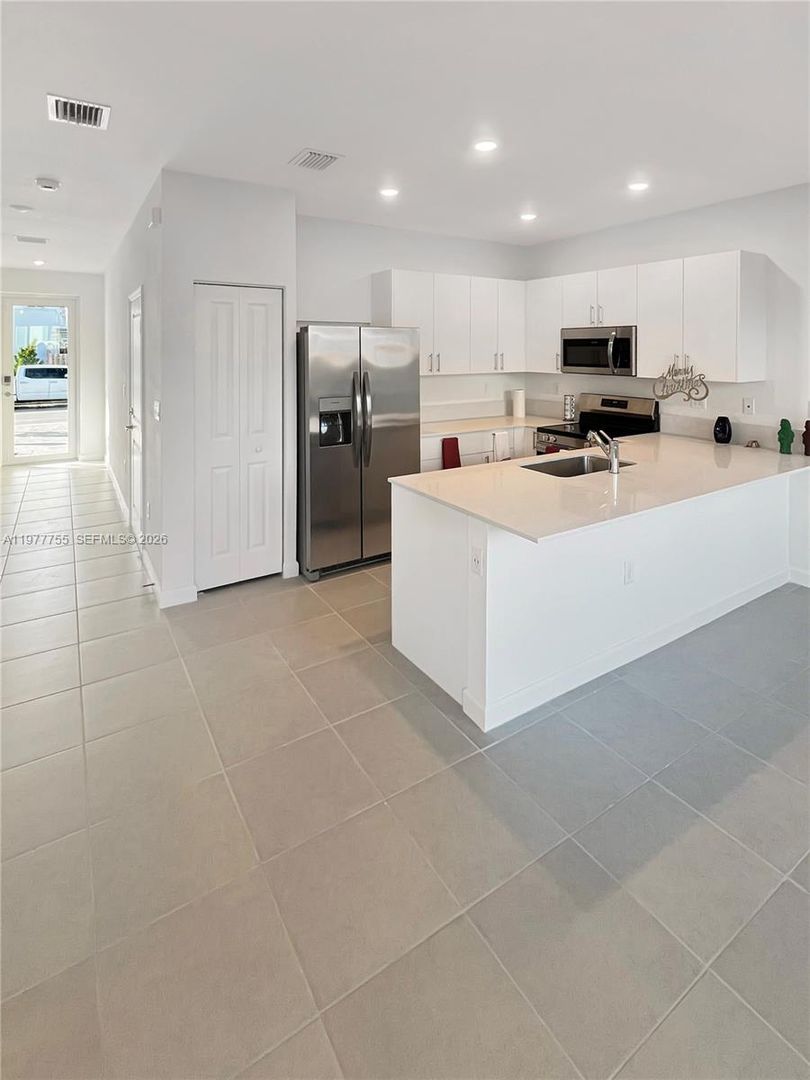 Homestead House: 1381 7th Terrace 0