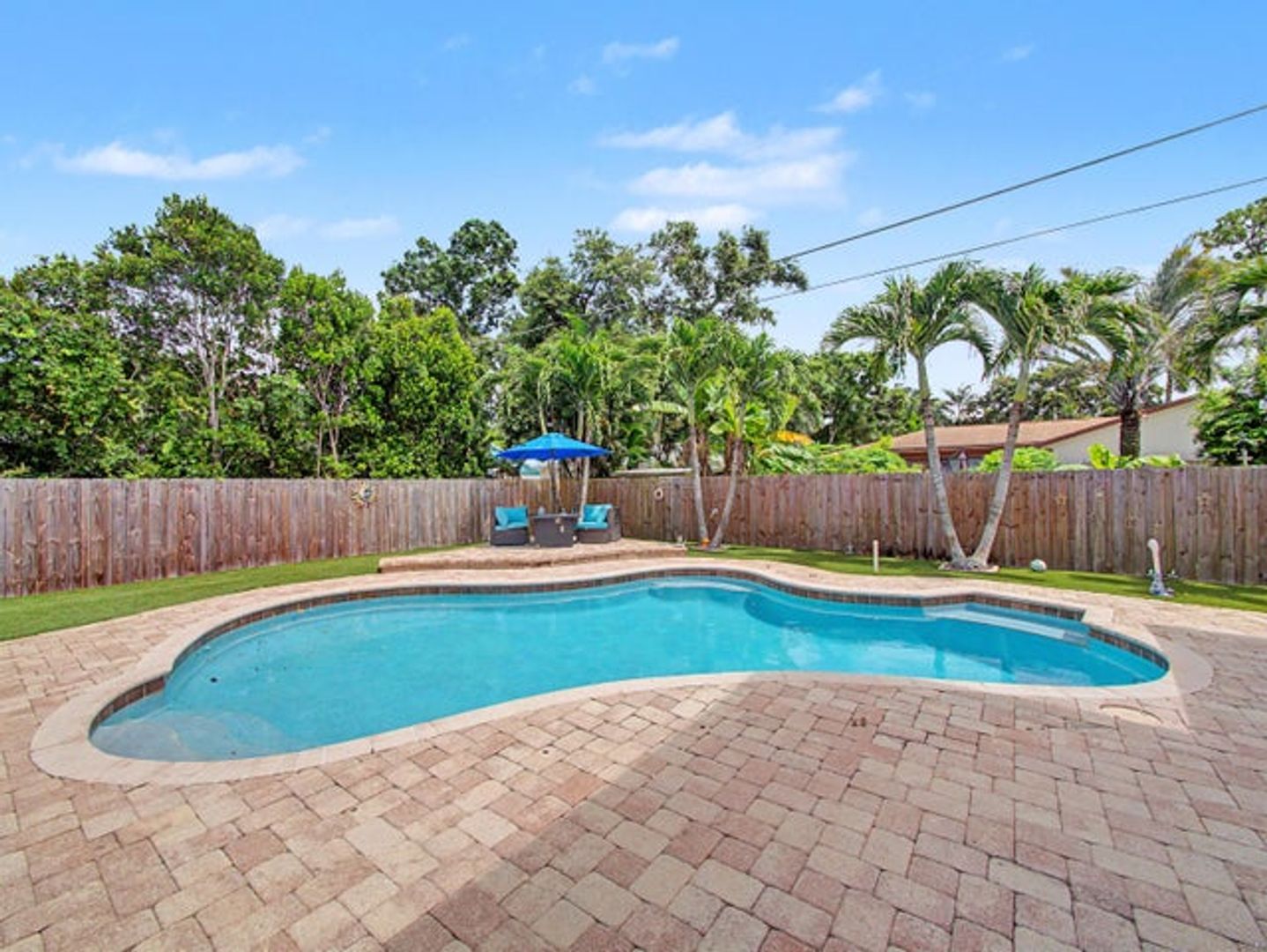 Lake Worth House: 4868 Canal Drive