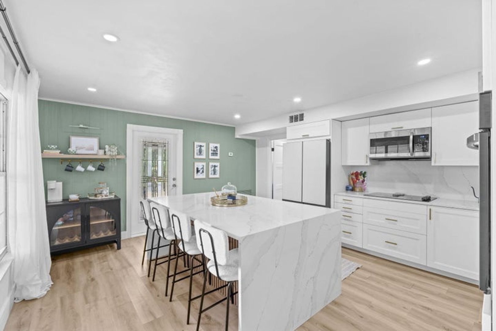 West Palm Beach House: 715 Kaye Street