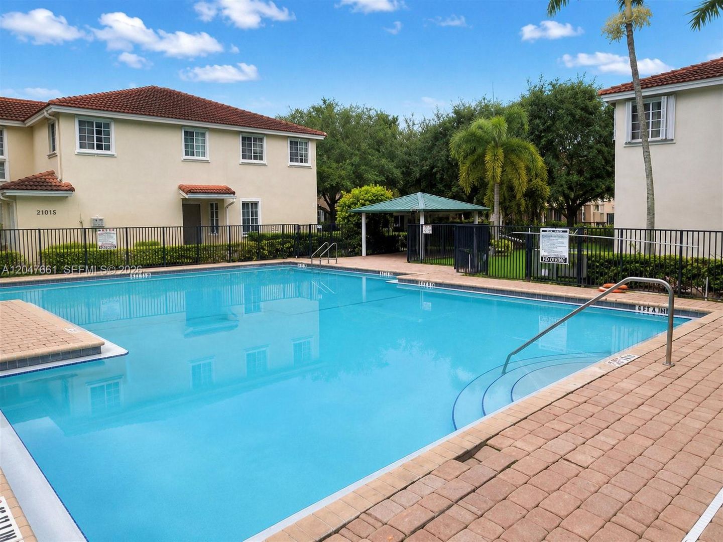Miami Gardens House: 21003 NW 14th Place 144