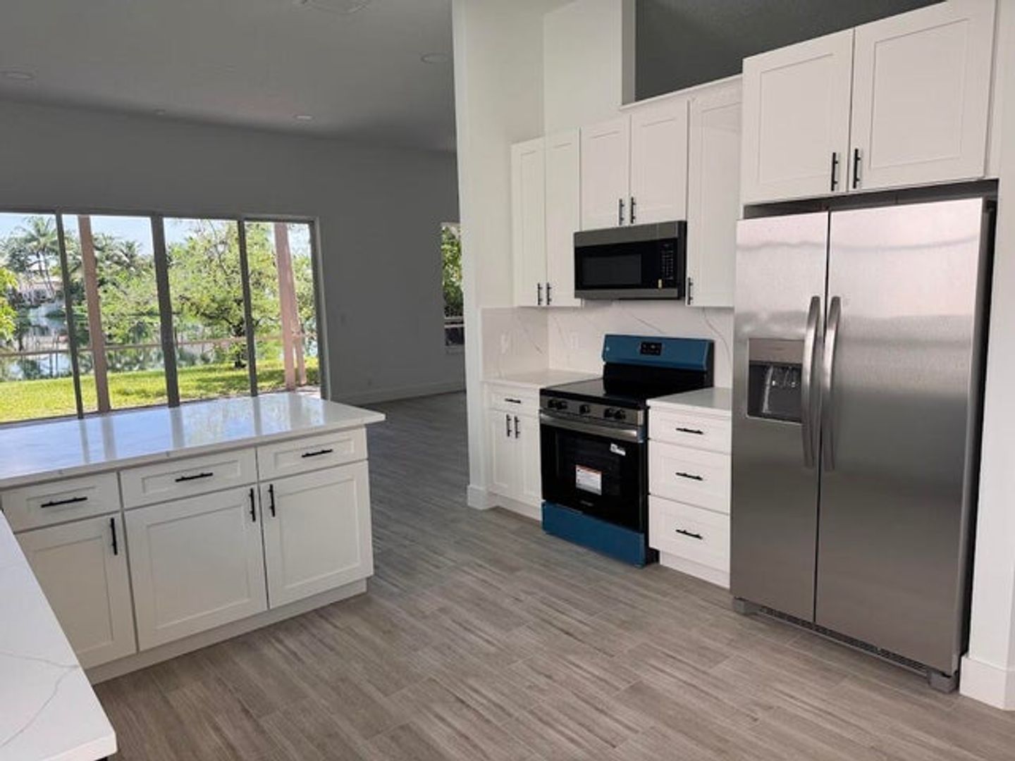 Pembroke Pines House: 13377 NW 14TH Street