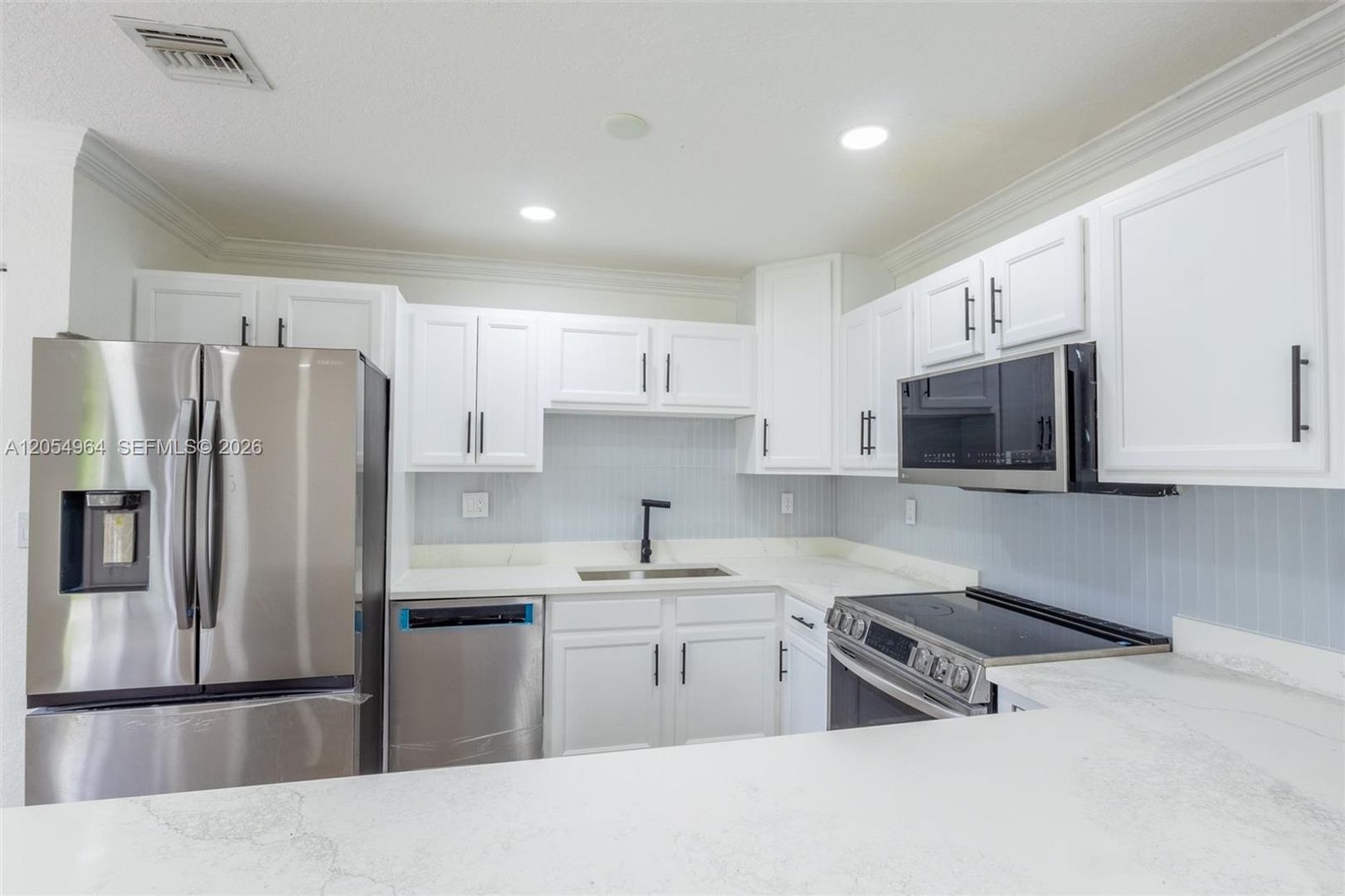 Miami House: 30 NW 159th Street, Miami, FL 33169