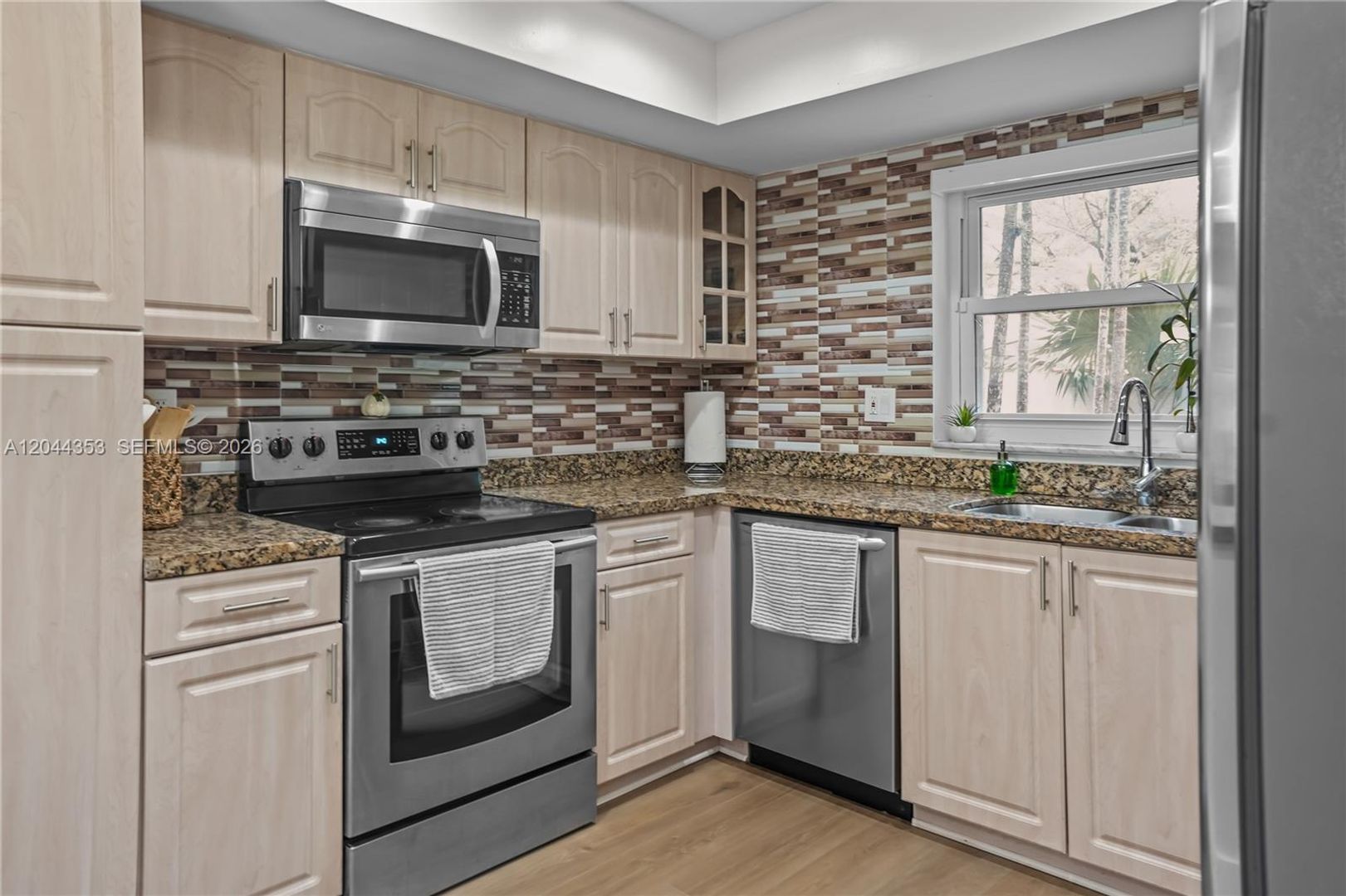Miami House: 9015 SW 96 Avenue 1