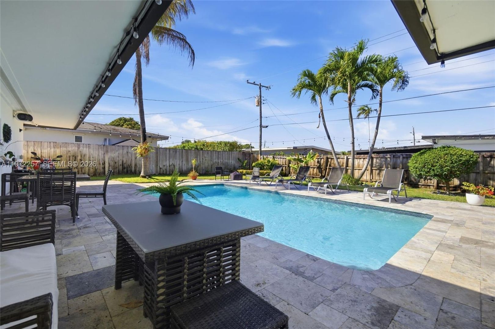 North Miami Beach House: 1871 NE 186th Street