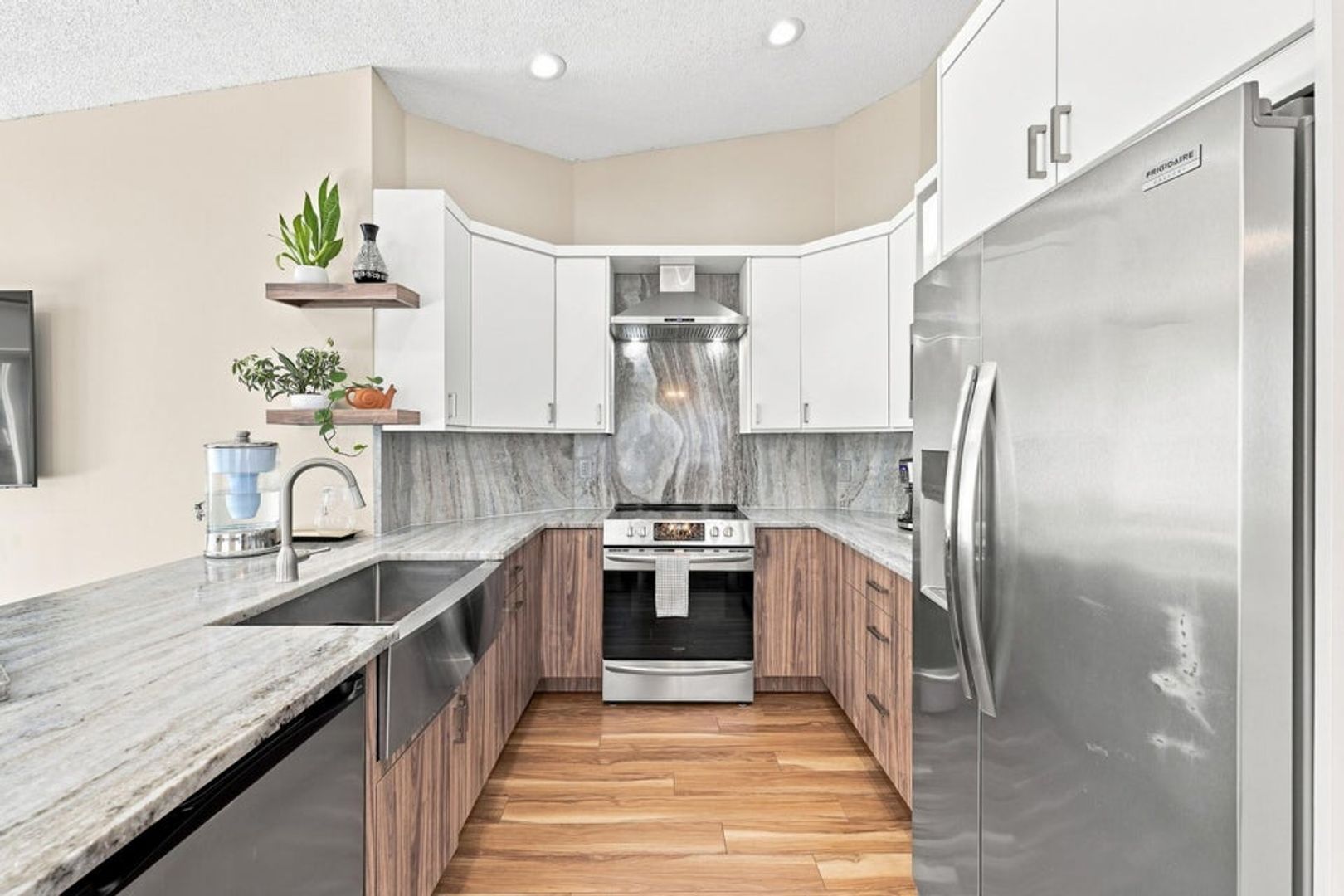 Deerfield Beach House: 4344 NW 1st Street