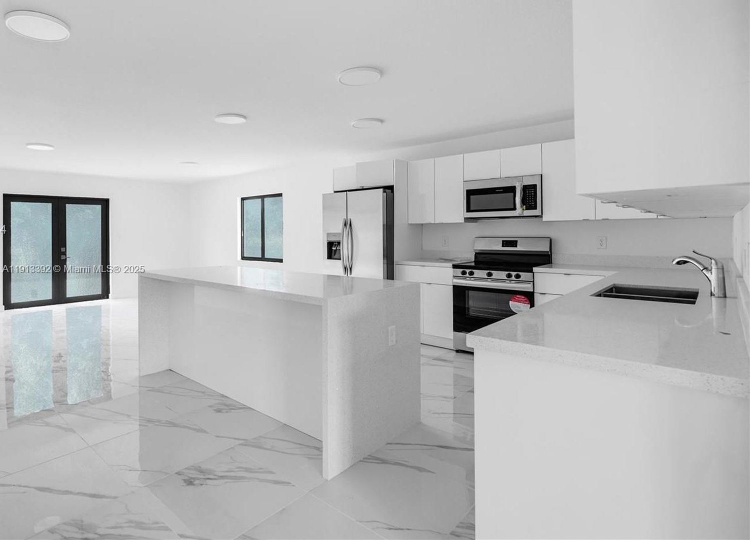 Homestead House: 152 NW 18th Street