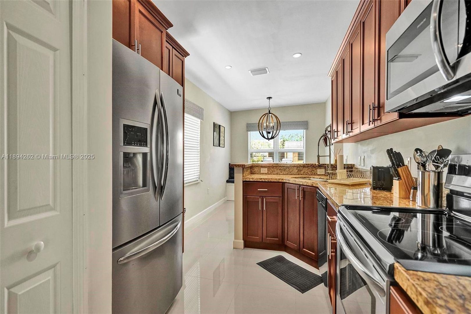 South Miami House: 6550 SW 52nd Terrace -