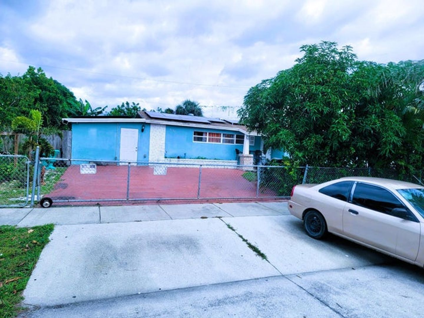 West Palm Beach House: 5137 45th Street