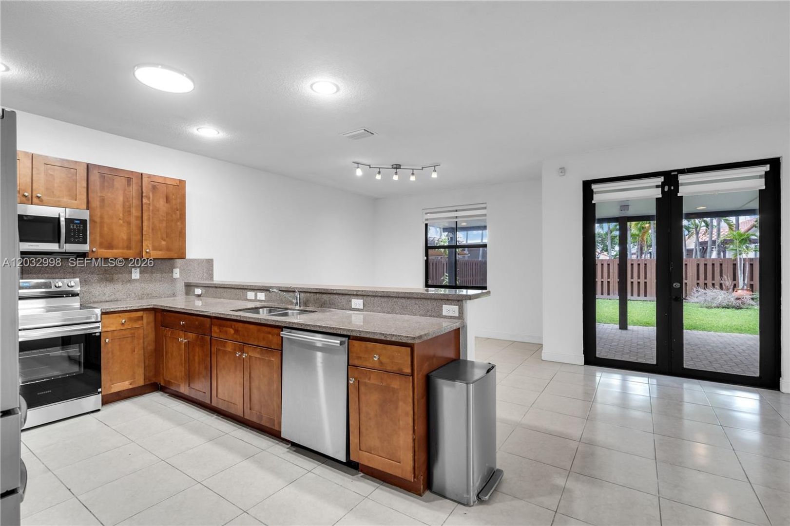 Miami House: 9925 NW 10th Street