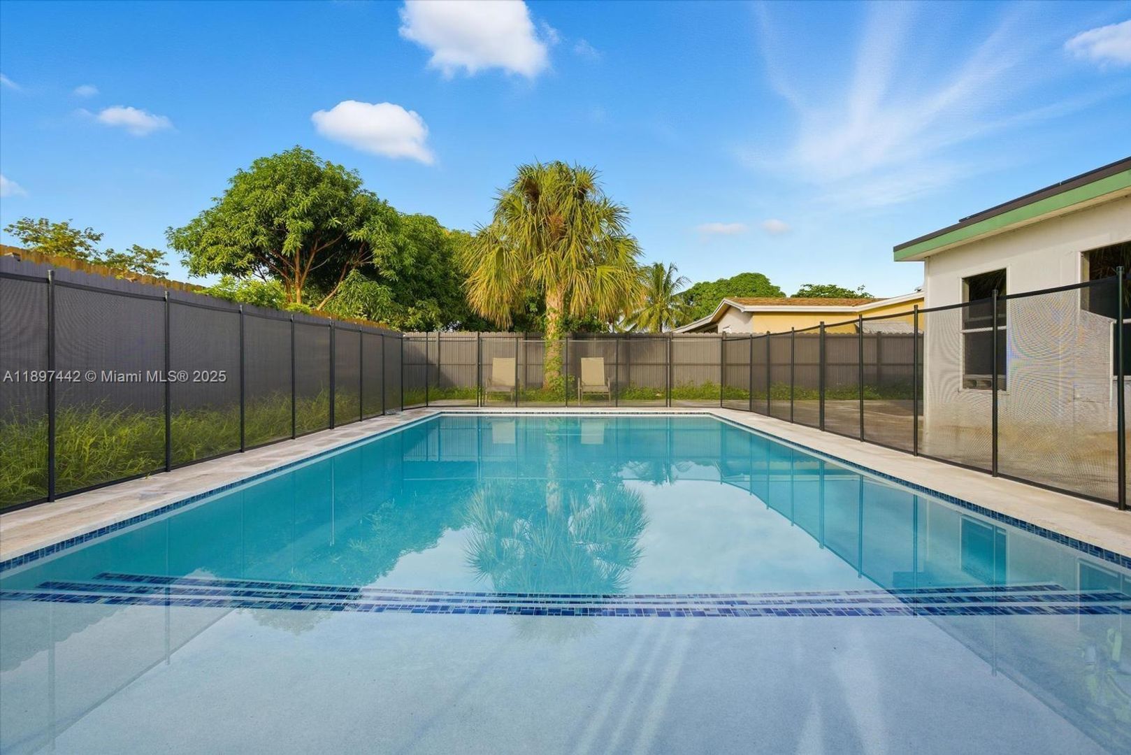 Margate House: 6948 NW 8th Court