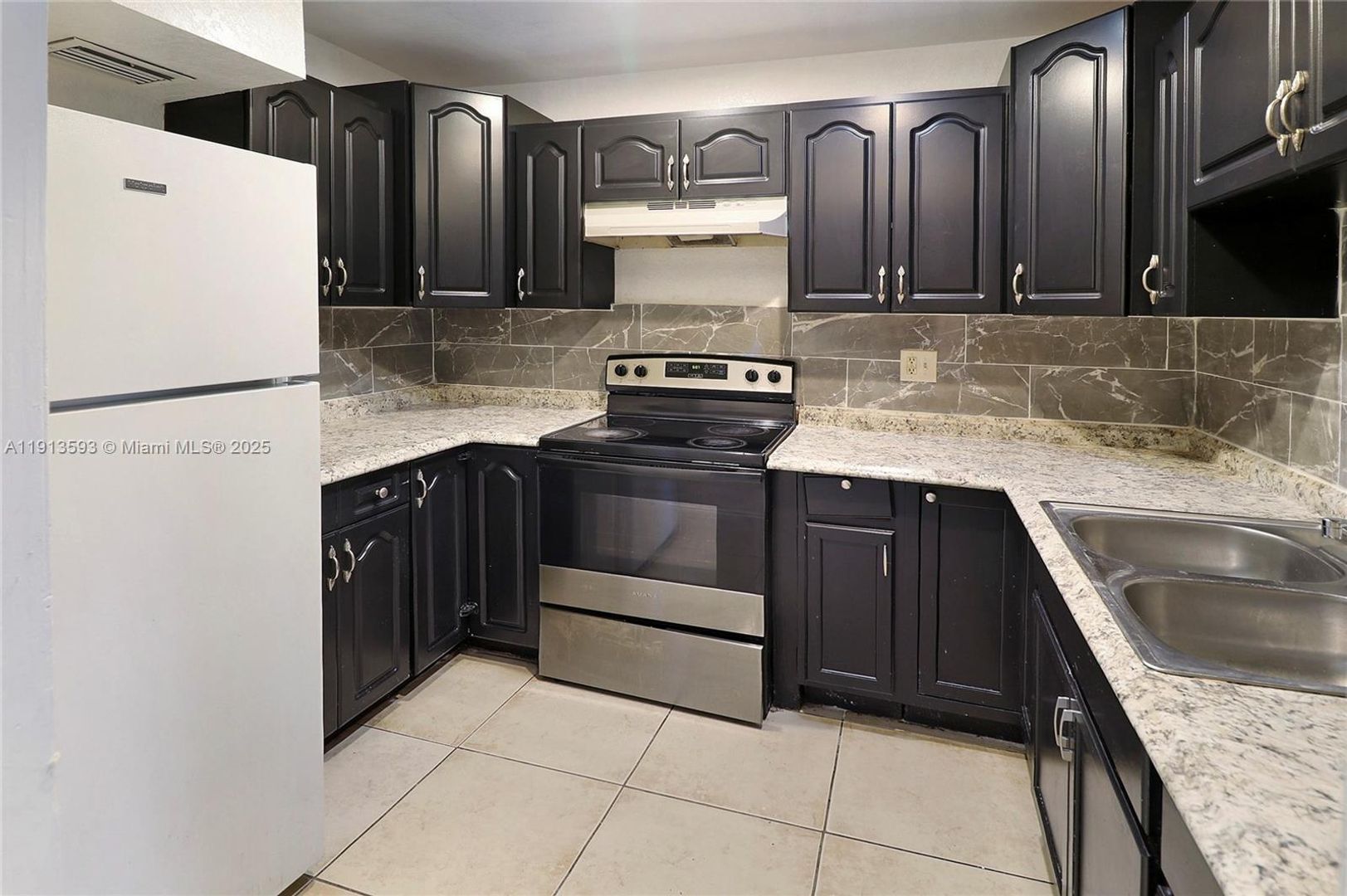 Sunrise House: 5975 NW 25th Court 213