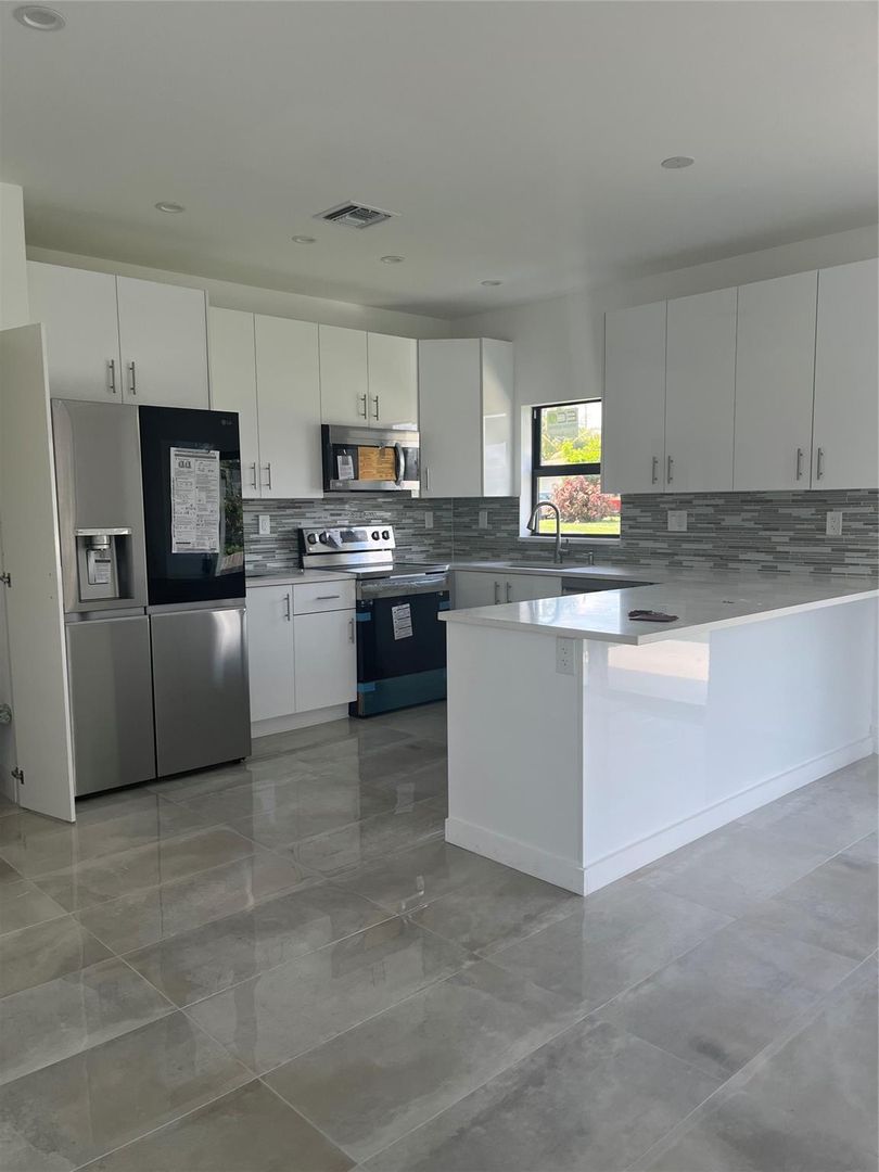 Boynton beach House: 2877 SE 1st Court