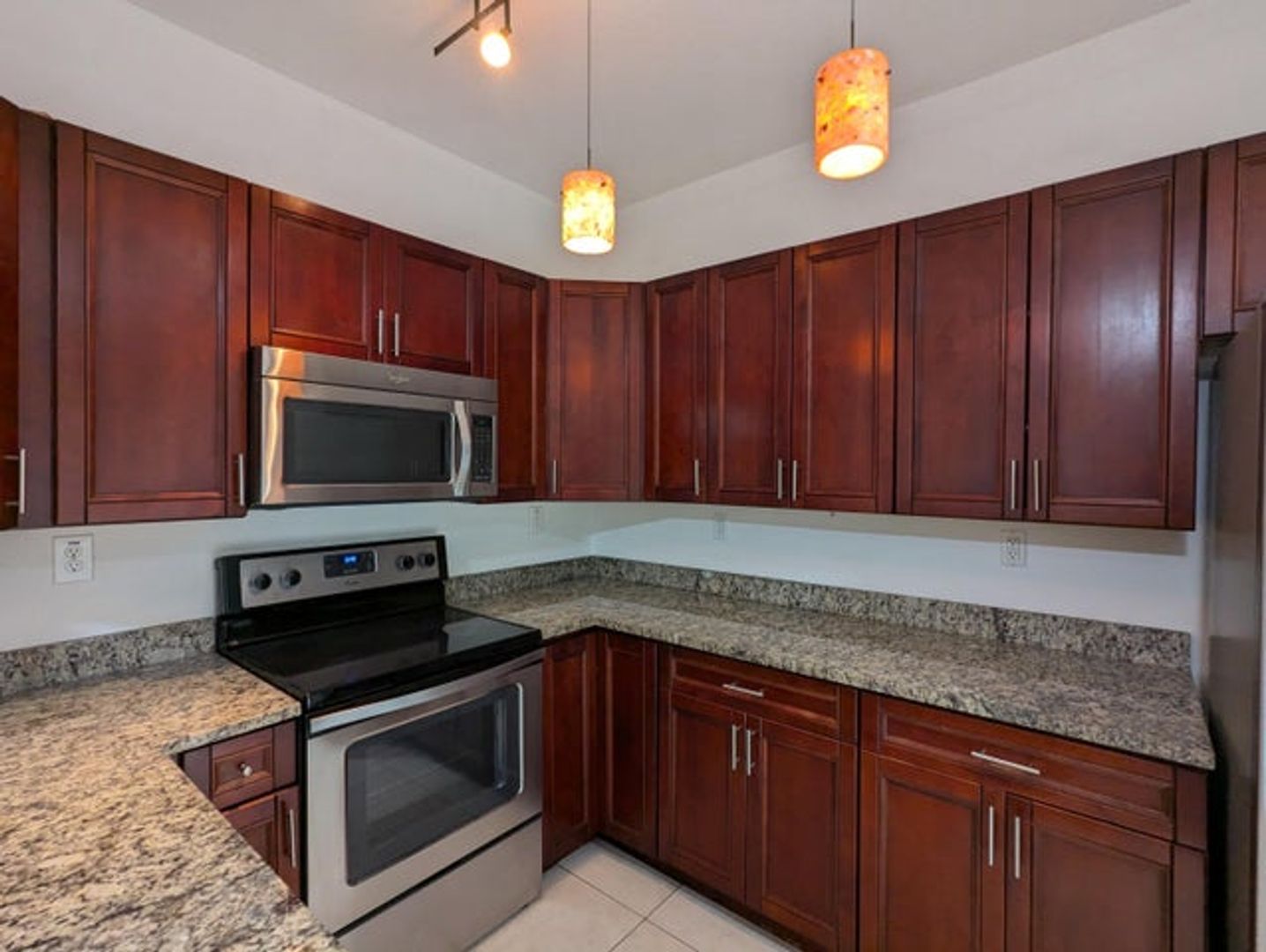 Doral House: 10781 NW 81st Lane