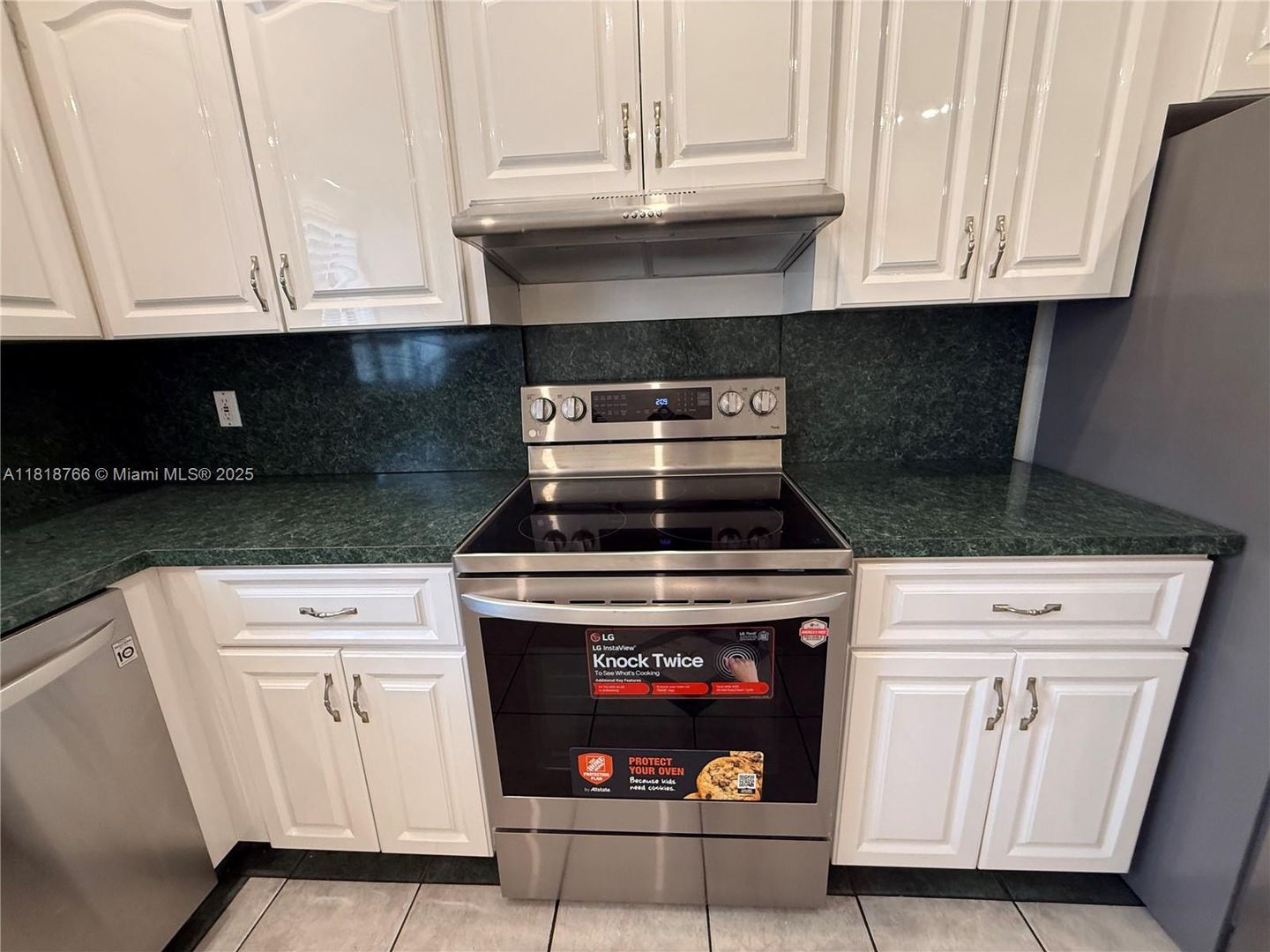 Fort Lauderdale House: 1721 NE 48th Court