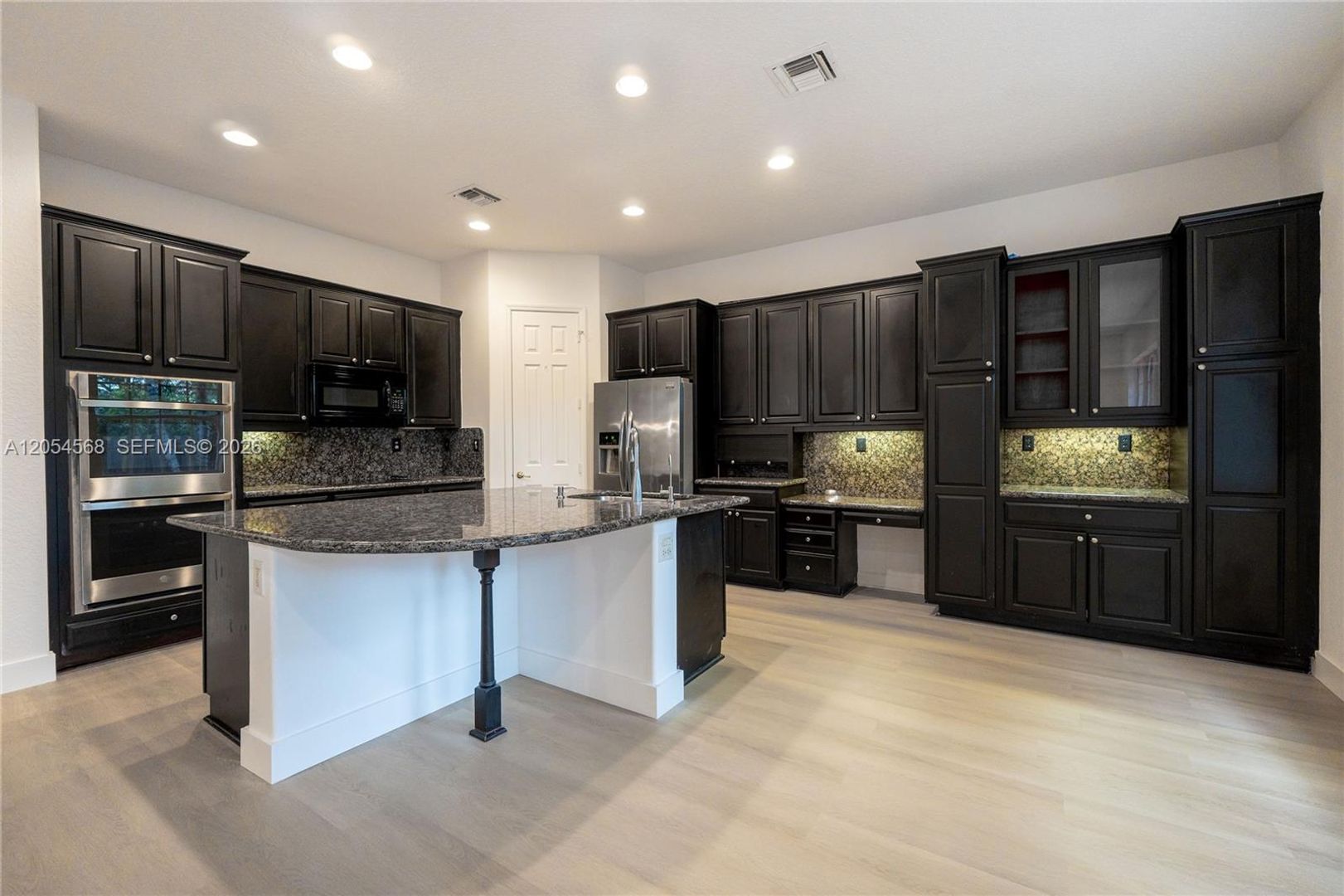 Doral House: 11213 NW 71st Terrace