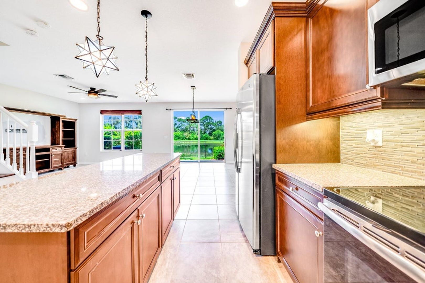 West Palm Beach House: 4543 Tara Cove Way