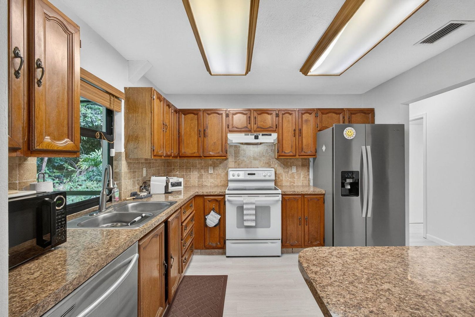 Loxahatchee Groves House: 2340 B Road