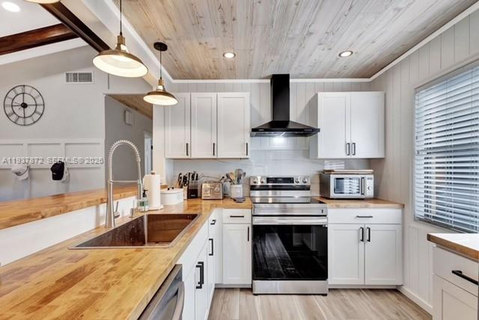 Palm Beach Gardens House: 83 N Ironwood Way N