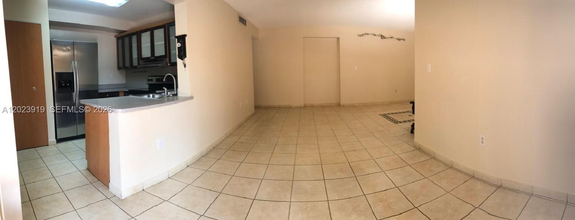 Miami House: 341 W Park Drive 10315
