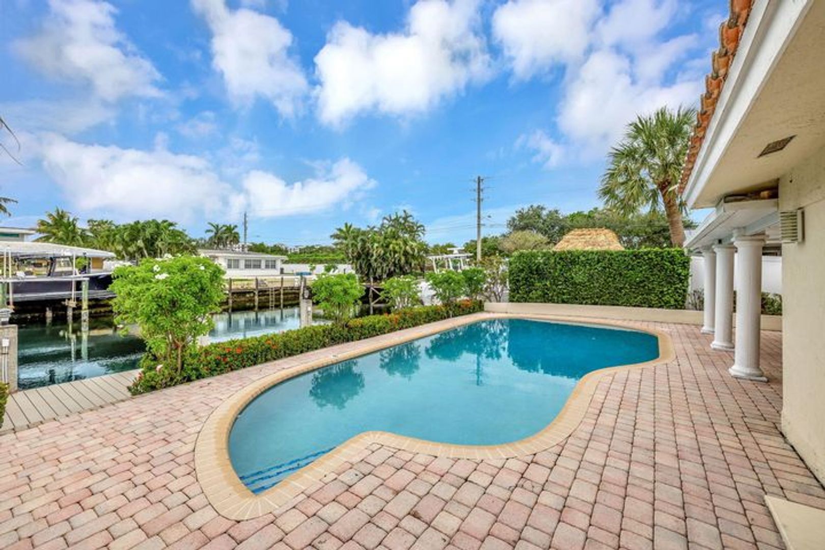 Pompano Beach House: 2612 NE 5th Street