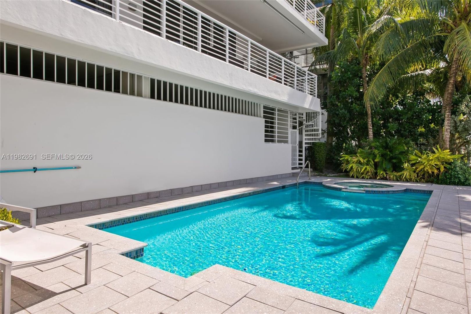 Fort Lauderdale House: 151 Isle Of Venice Drive 2A