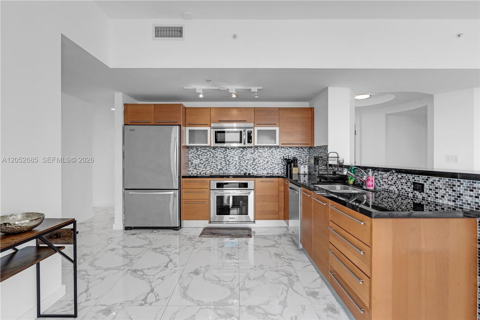 Miami House: 244 Biscayne Boulevard 4708