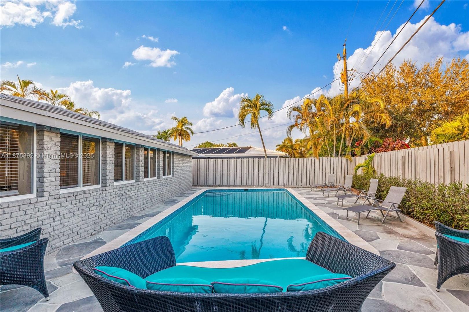 Fort Lauderdale House: 5740 NE 19th Avenue