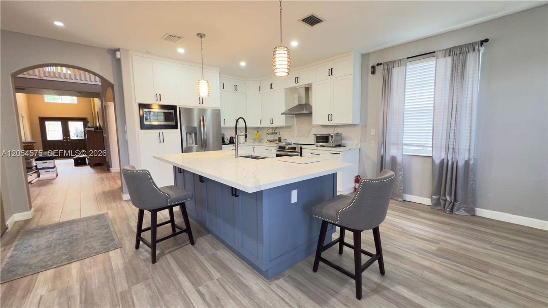 Pembroke Pines House: 1247 NW 165th Avenue,