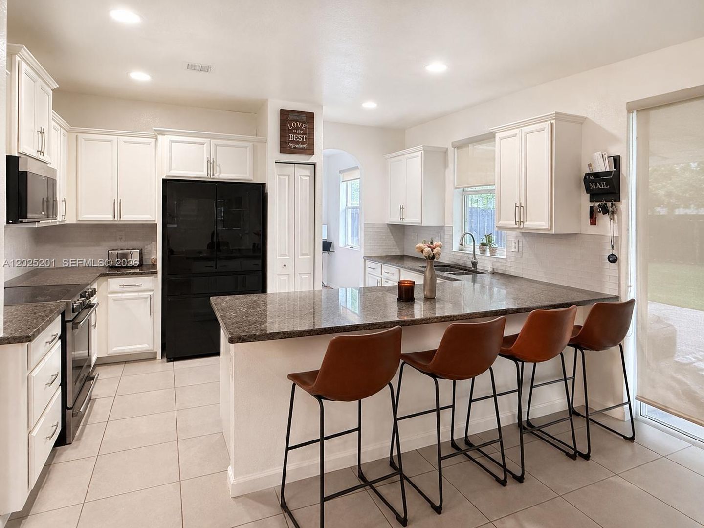 Homestead House: 25061 SW 118th Court 0