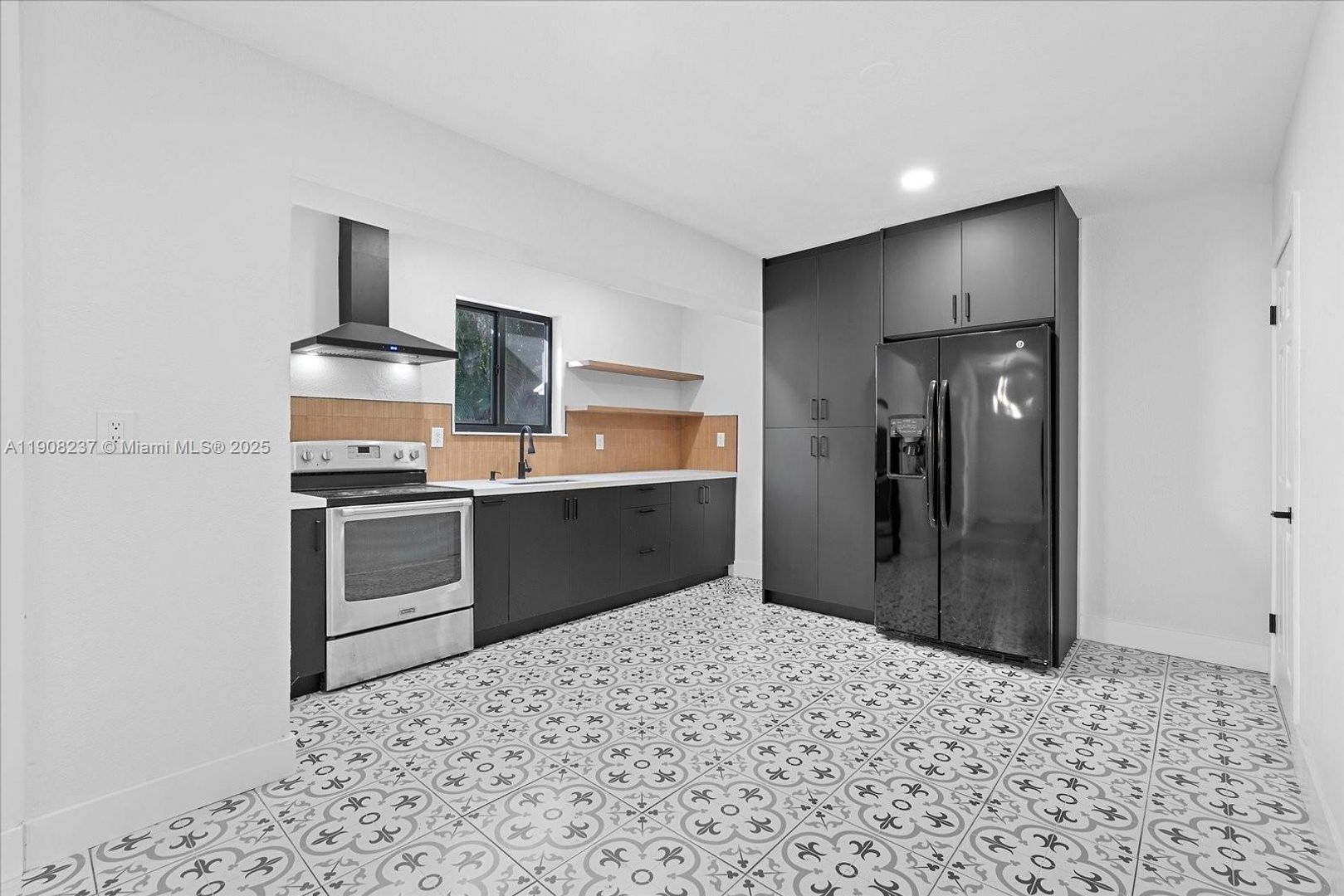 North Miami House: 1240 NE 138th Street