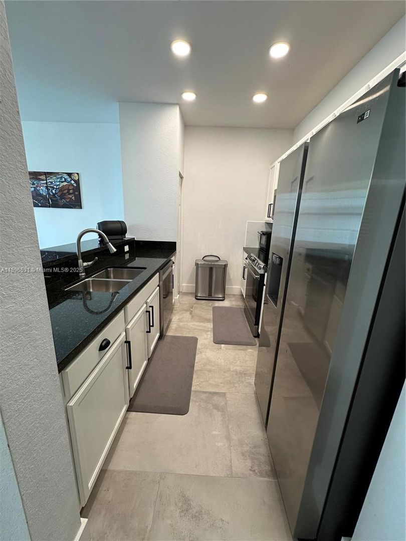 Miramar House: 2662 SW 118th Road 2662