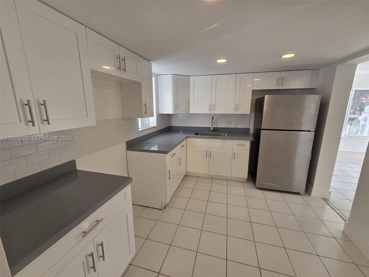 Davie House: 3940 NW 76th Terrace 3940