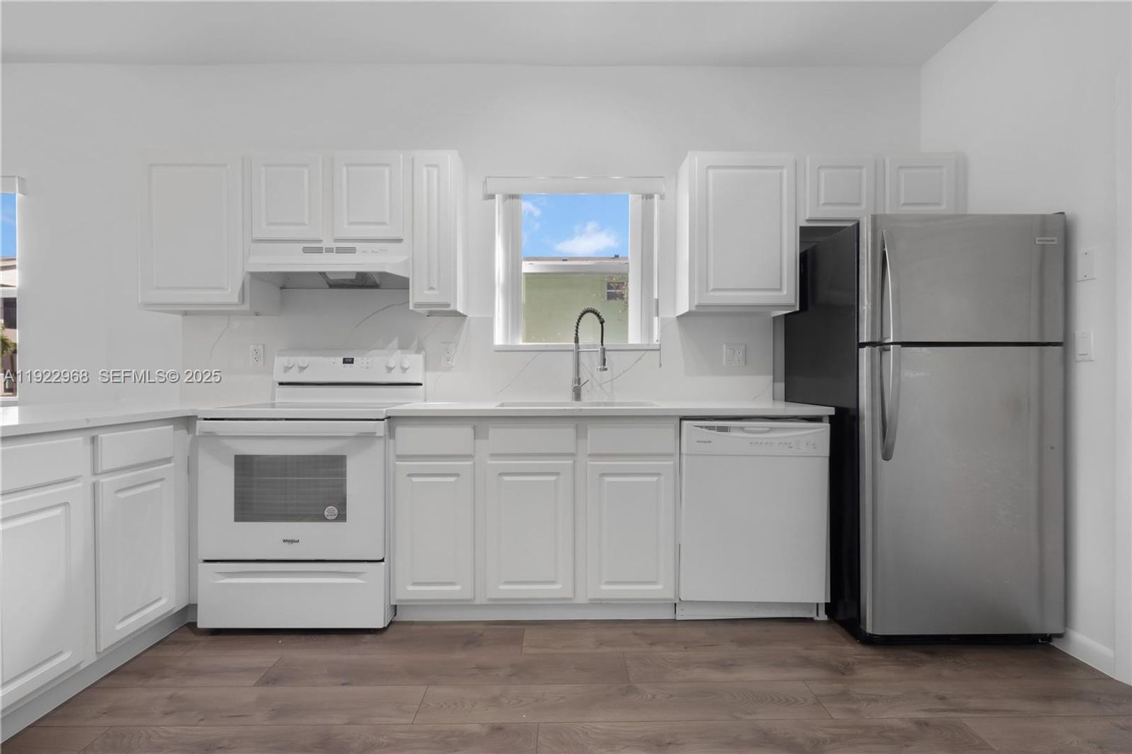 Davie House: 5610 SW 43rd Street