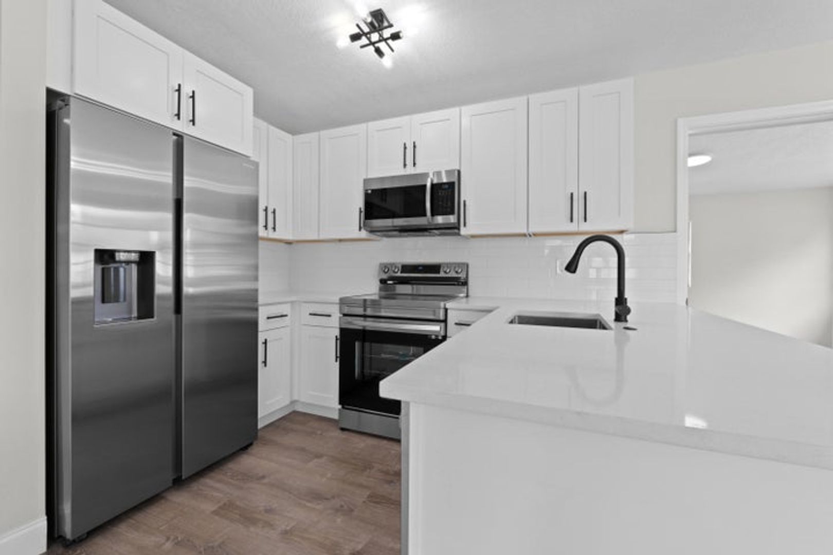 West Palm Beach House: 2415 Lewis Road