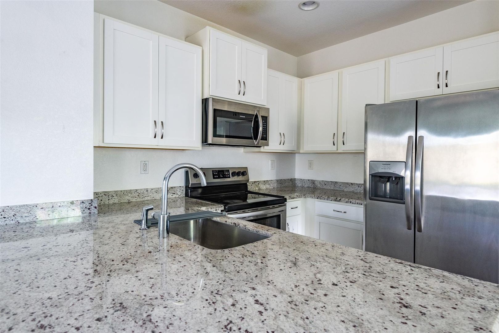 Lauderhill House: 1134 NW 40th Terrace