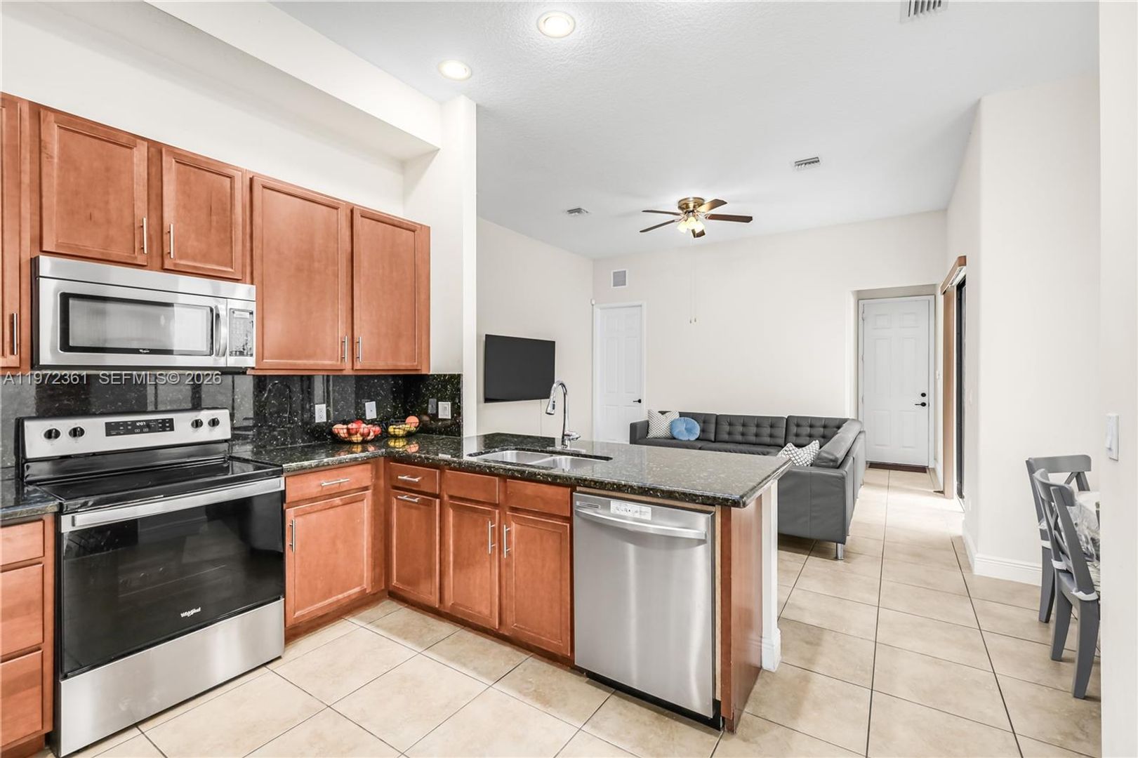 Cooper City House: 3700 NW 84th Way 0