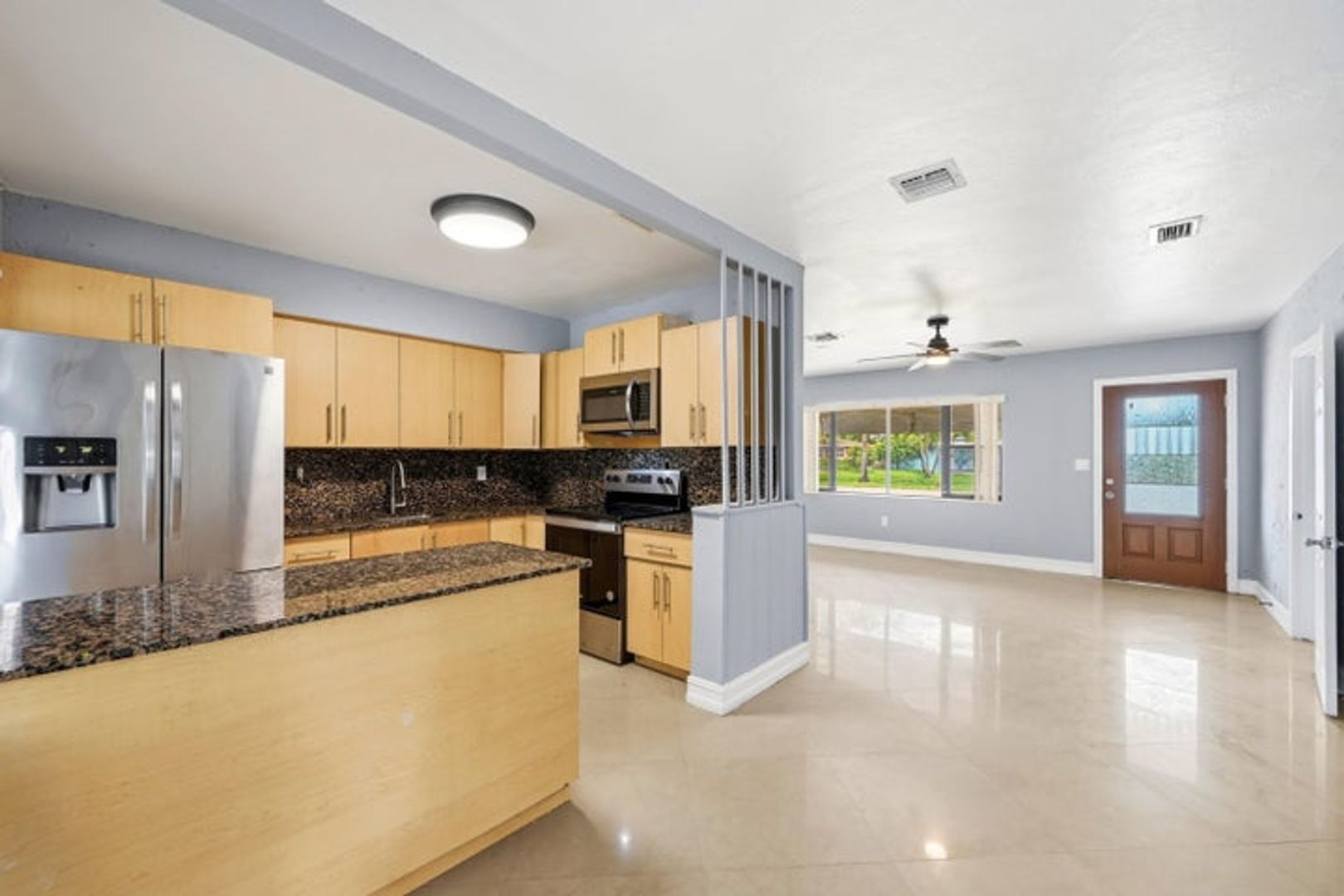 Fort Lauderdale House: 740 E Evanston Circle