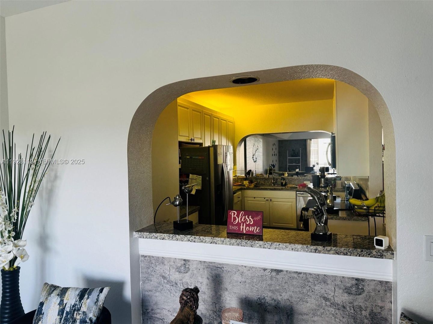 Doral House: 10700 NW 66th Street 414